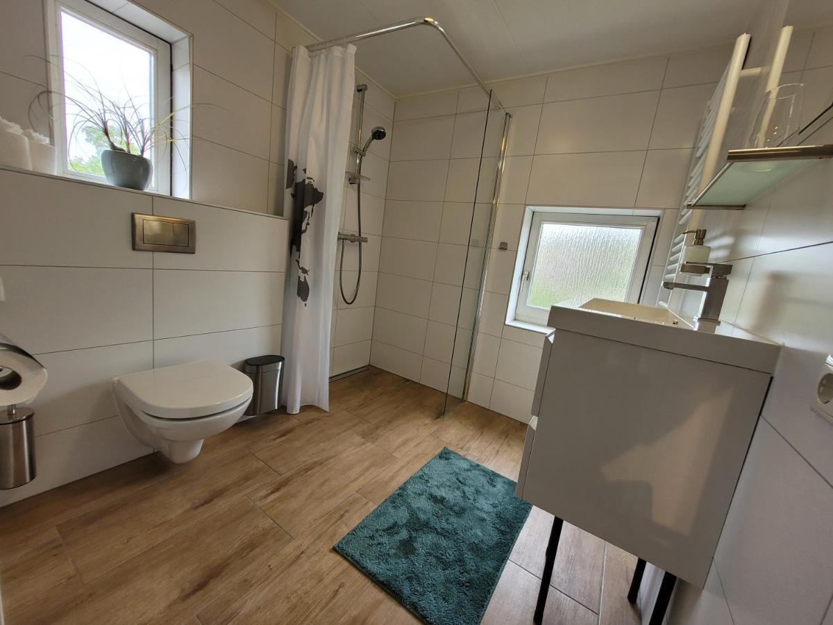 B&B Villa Giethoorn - Canalview, Privacy & Parking 외부 사진